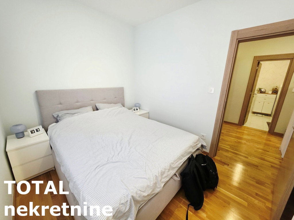 stanovi-4-re-alibegovac-1103181-itb0q Četvorosoban stan na prodaju, Alibegovac, Novi Sad, 80m², 168.000 €