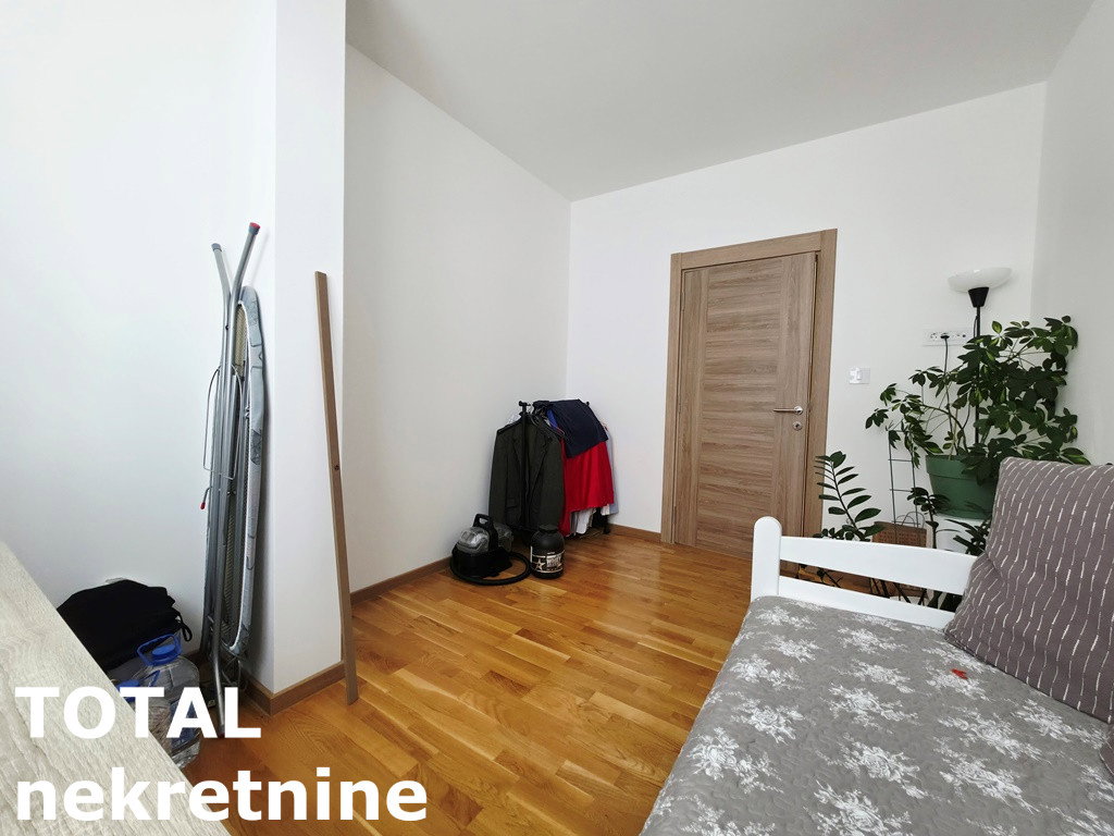 stanovi-4-re-alibegovac-1103181-ultnk Četvorosoban stan na prodaju, Alibegovac, Novi Sad, 80m², 168.000 €