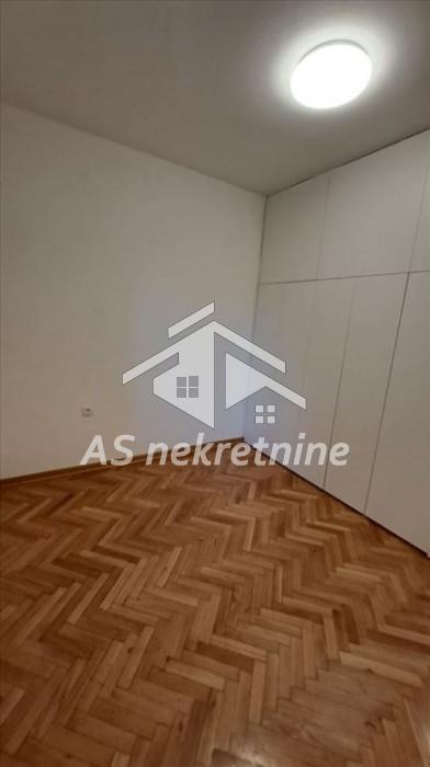Stan Izdavanje Beograd Dorćol 70 m2