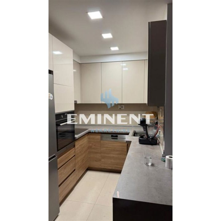 Stan Izdavanje Beograd Blok 22 91 m2