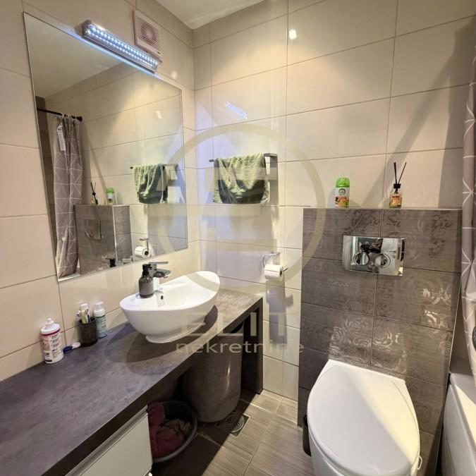 Dvosoban stan za izdavanje, Adamovićevo Naselje, Novi Sad, 48m², 500 €/mes