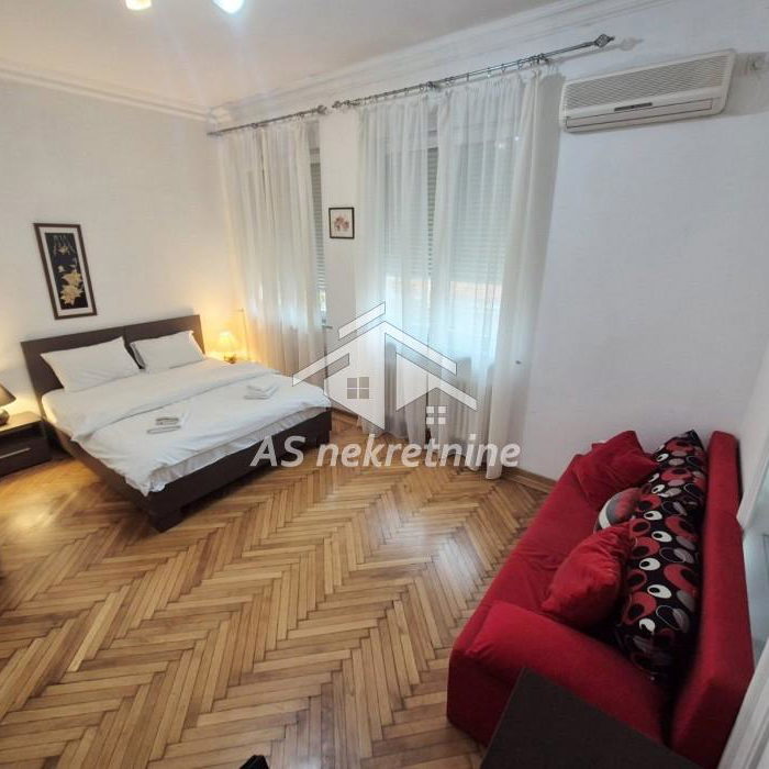 Trosoban stan za izdavanje, Dorćol, Beograd, 80m², 1.150 €/mes